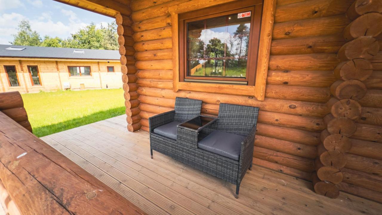 Aspen Lodge, Amazing New Log Cabin With Hot Tub - Sleeps 6 - Felmoor Park 莫珀斯 外观 照片