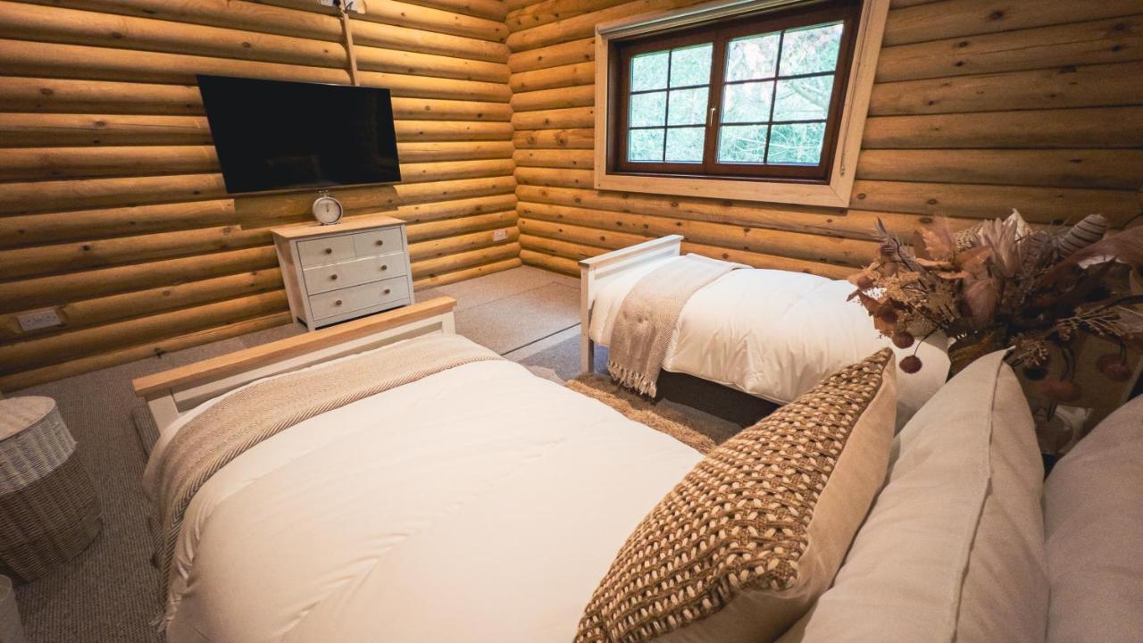 Aspen Lodge, Amazing New Log Cabin With Hot Tub - Sleeps 6 - Felmoor Park 莫珀斯 外观 照片