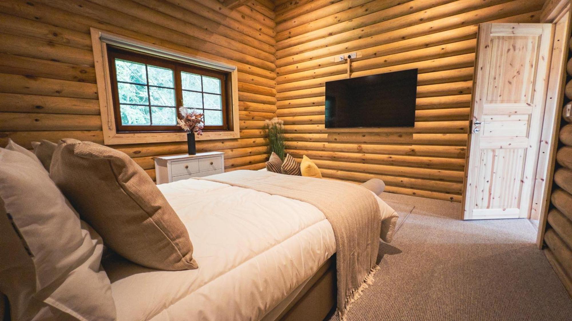 Aspen Lodge, Amazing New Log Cabin With Hot Tub - Sleeps 6 - Felmoor Park 莫珀斯 客房 照片